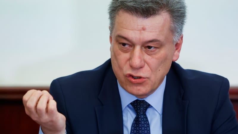 Šeredný příběh jako z 50. let, komentuje Blažek kauzu bitcoinů. Z vás mají radost, zní ze STAN